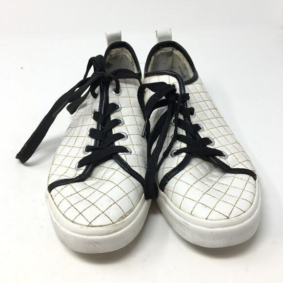 Ground Up Disney Tim Burton The Nightmare Before Christmas Sneakers 7 Quilted - Picture 2 of 9